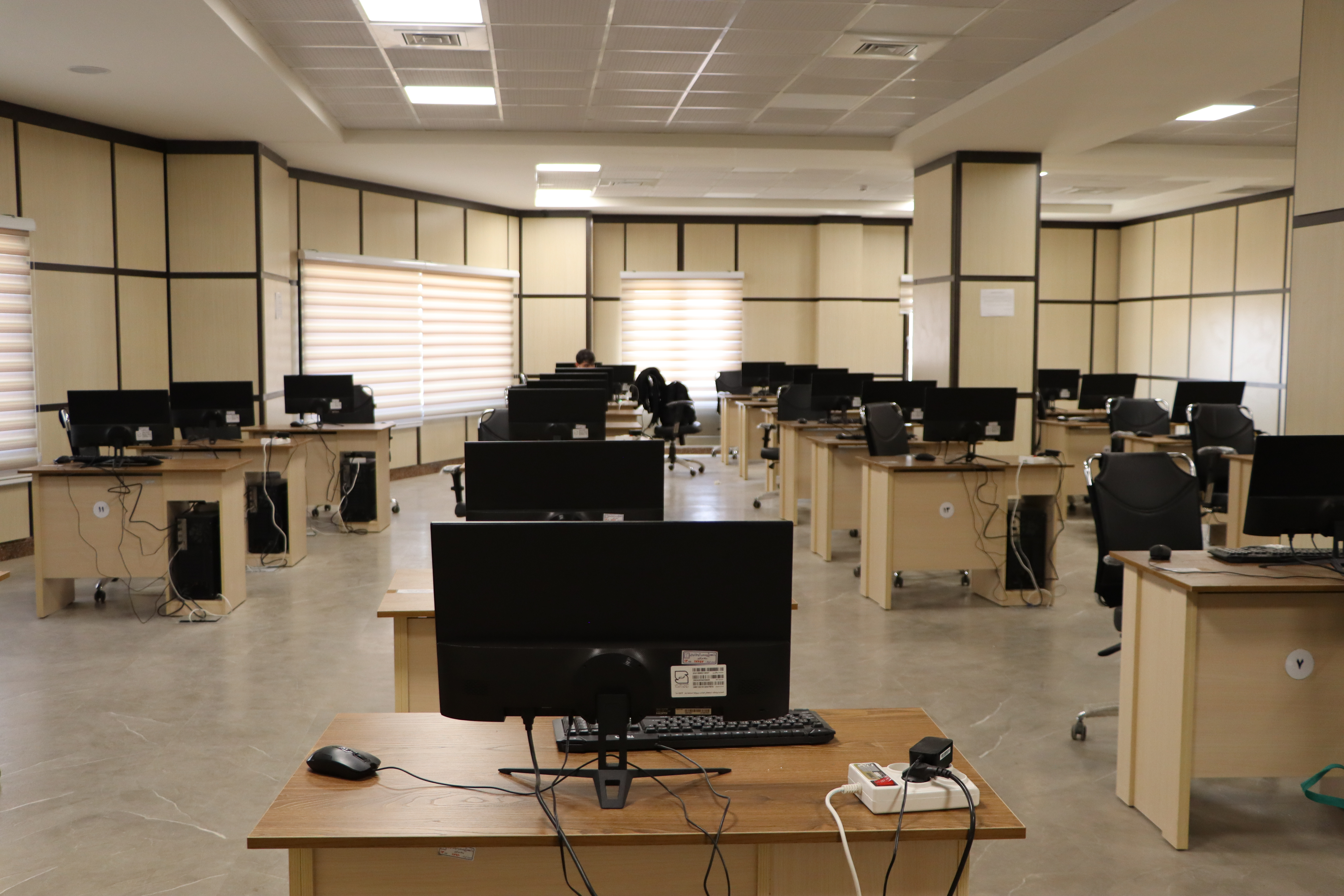 گالری کتابخانه مرکزی